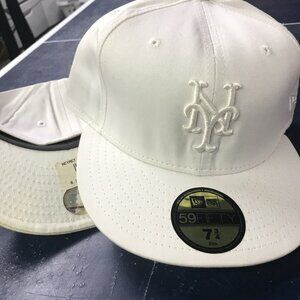 Whiteout NewEra New York Mets 59Fifty Fitted Cap Hat sport MBL Baseball 7-3/4